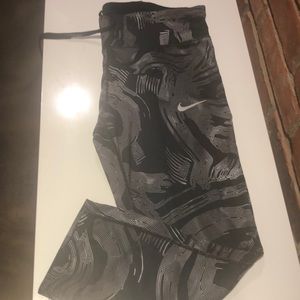 Nike Capris